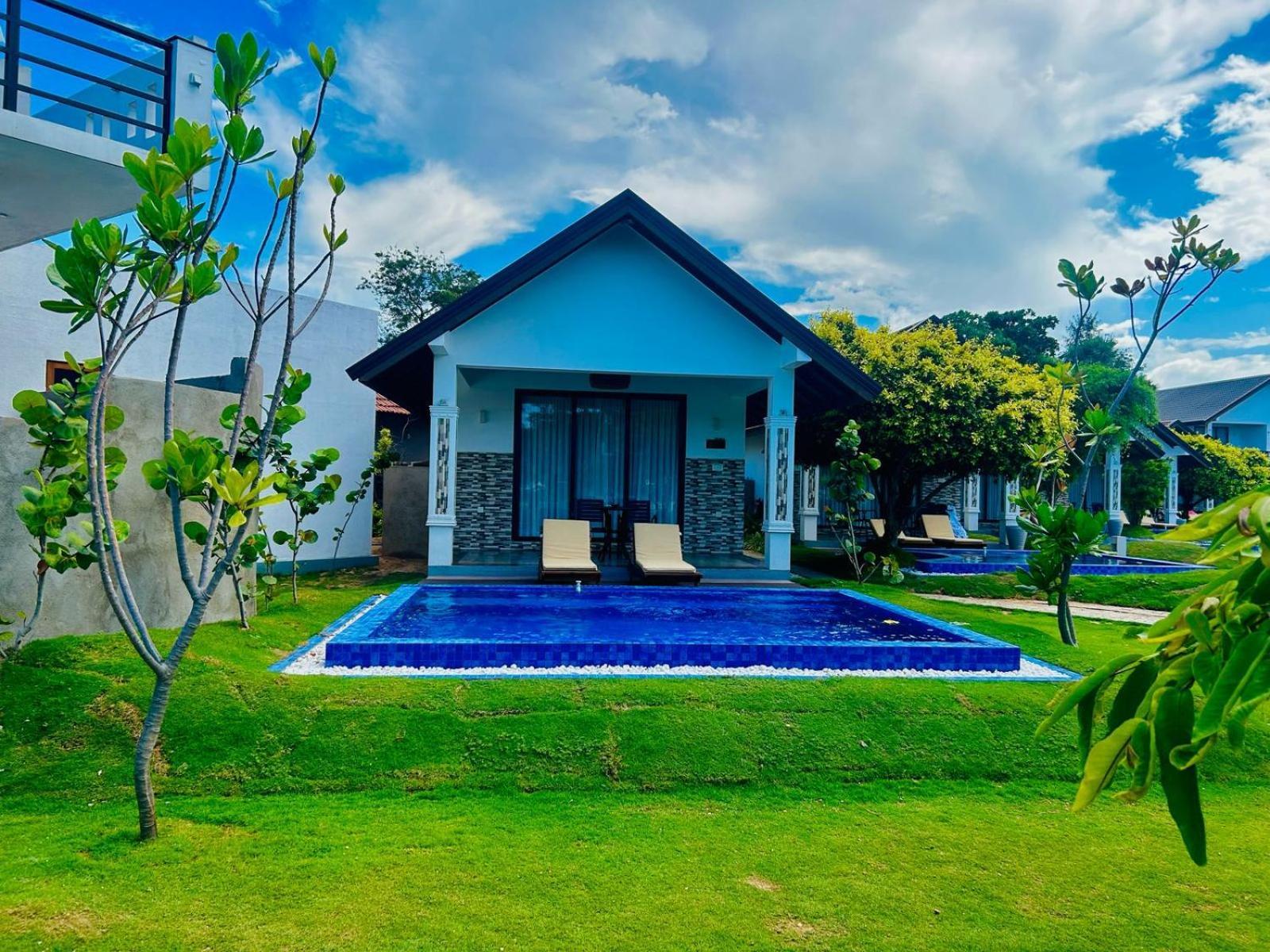 Uppuveli Beach By Dsk Trincomalee Exterior foto